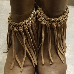 Sbicca brown leather booties size 10 $35